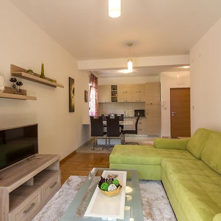 Apartments Rivijera ヘルツェグ・ノヴィ エクステリア 写真