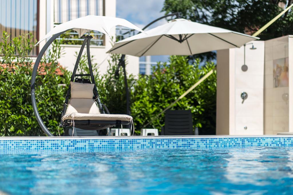 Apartments Rivijera ヘルツェグ・ノヴィ エクステリア 写真